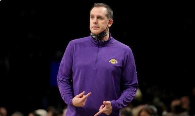 米乐-湖人夏天3大难题！谁接班沃格尔？交易韦少或再血亏